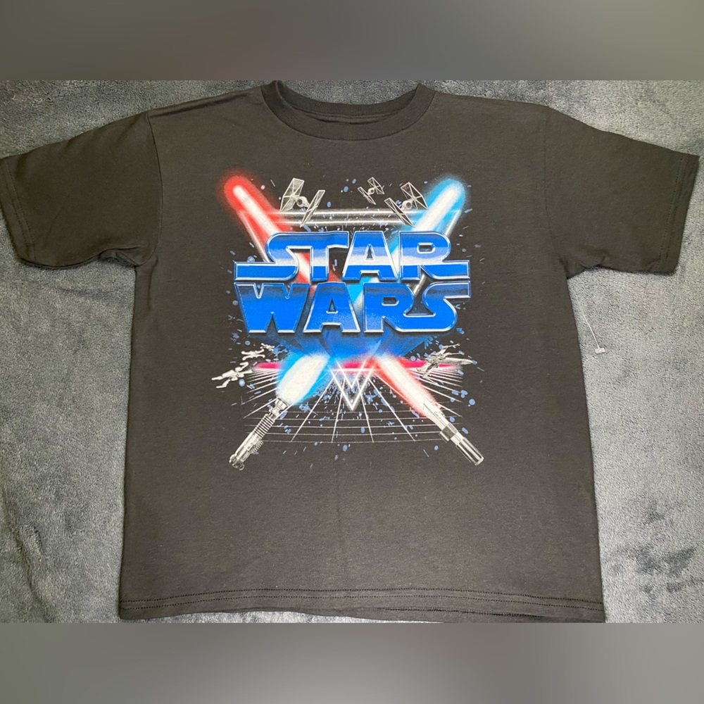 ‼️CLEARANCE‼️ ⛵️ STAR WARS - Light Saber Kids T-Shirt - Black
